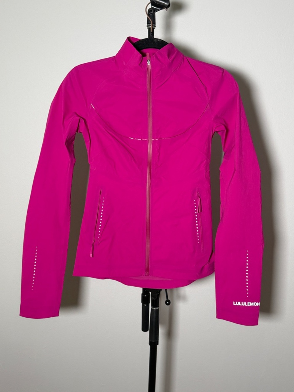 NWOT New Lululemon Fast and Free Windbreaker Ripened Raspberry - Picture 6 of 9
